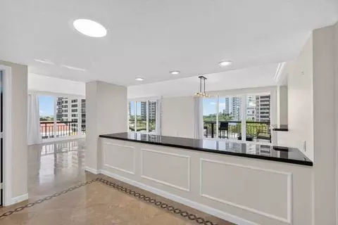 4000 N Ocean Dr, Riviera Beach, FL 33404
