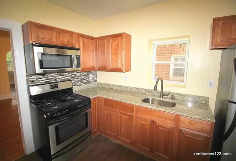 2830 Pelham Ave, Baltimore, MD 21213 photo 4