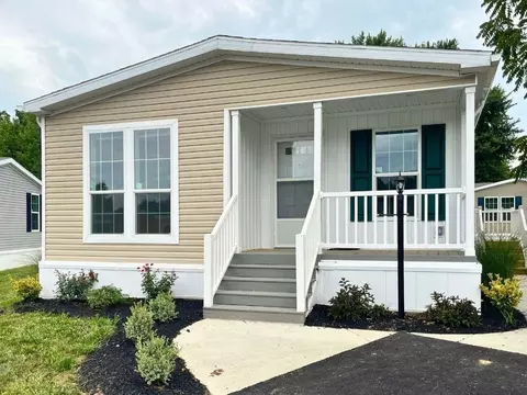 8909 Breinig Run Cir, Breinigsville, PA 18031