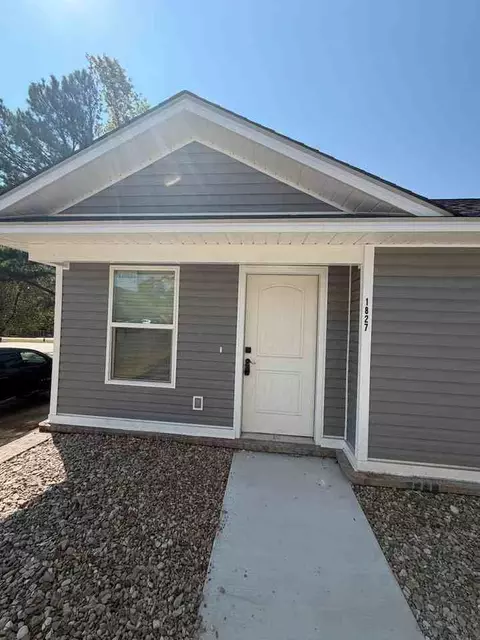 1827 Boston St, Fort Smith, AR 72901