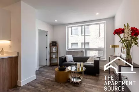 941 W Carmen Ave #308, Chicago, IL 60640
