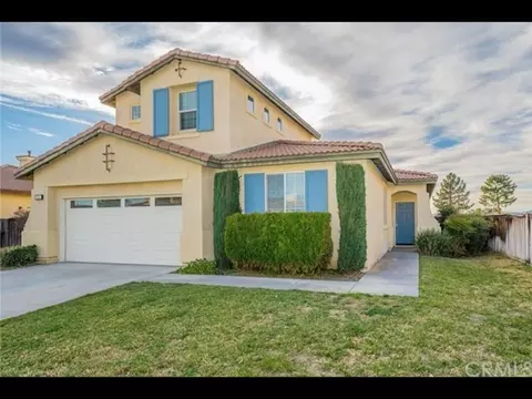 541 Glory St, San Jacinto, CA 92583