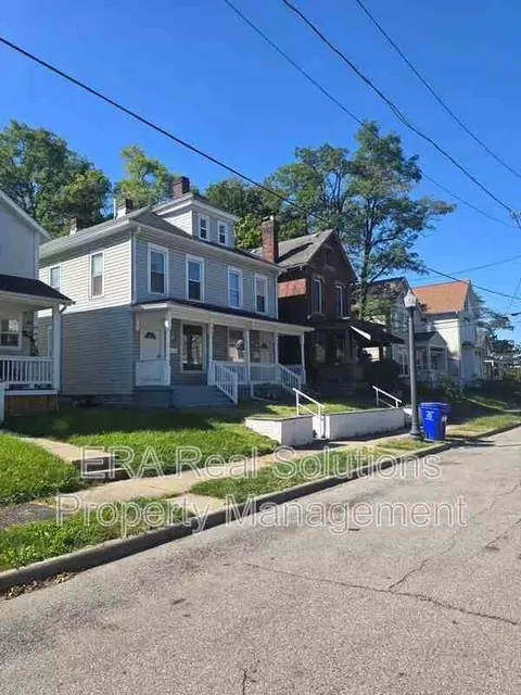 743 E Mound St, Columbus, OH 43205