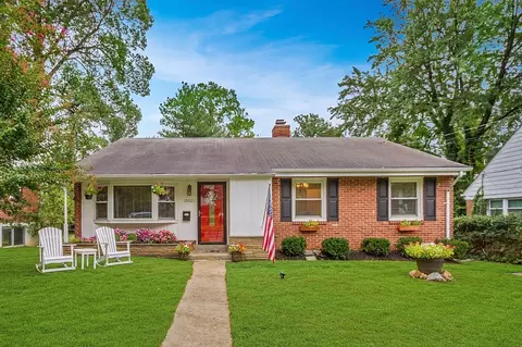 10021 Greenock Rd, Four Corners, MD 20901