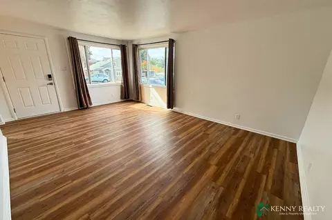 263 Clarendon Rd, Pacifica, CA 94044 photo 3