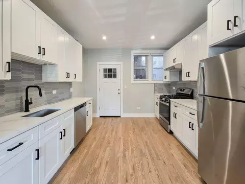 4837 N Wolcott Ave #2A, Chicago, IL 60640
