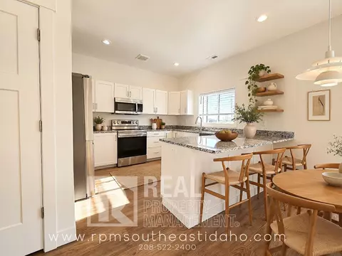 519 Tiller Ave, Sugar City, ID 83448