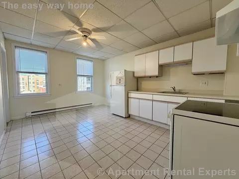 53 Gore St #3, Cambridge, MA 02141
