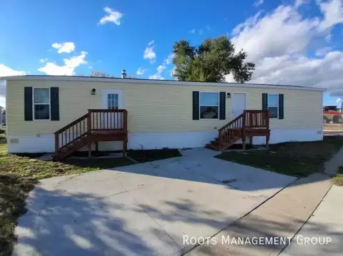 f13 Trailerville Court #F13, Alliance, NE 69301