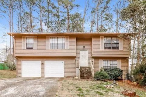 8184 Trace Ct, Riverdale, GA 30274
