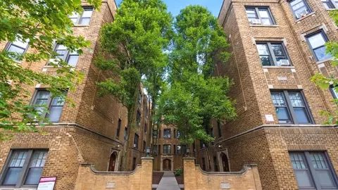 2348 W Addison St #BS, Chicago, IL 60618