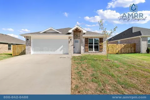 1806 Farmer St, Pea Ridge, AR 72751