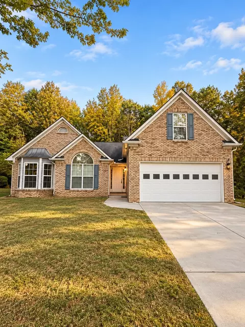 347 Haverford Mill Ct, Lilburn, GA 30047