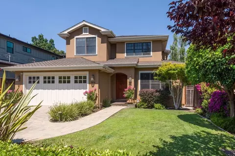 2020 Gordon Ave, Menlo Park, CA 94025