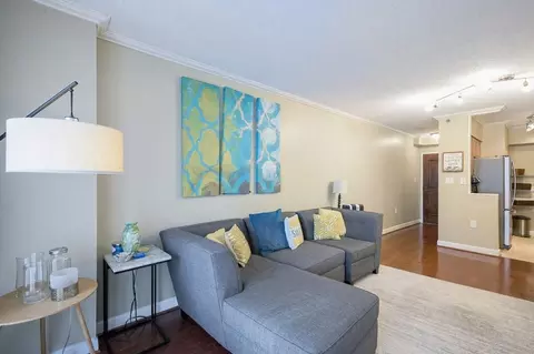 7845 Wisconsin Ave #1694447P, Bethesda, MD 20814