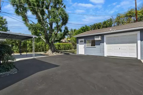 11721 La Maida St #NA, Valley Village, CA 91607
