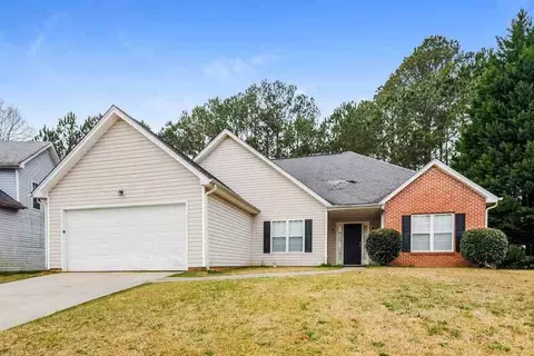 3066 Highland Park Ln, Lithonia, GA 30038