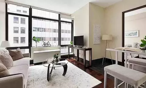 40 Broad St #205, New York, NY 10004