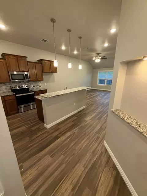 810 United Dr, Temple, TX 76502