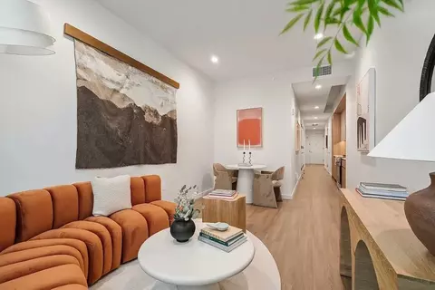 180 Pearl St #1252, New York, NY 10005