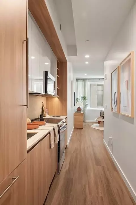 180 Pearl St #590, New York, NY 10005