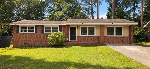102 Belmont Dr, Warner Robins, GA 31088