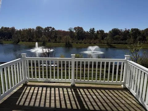 21 Turin Way #21, Mount Laurel, NJ 08054