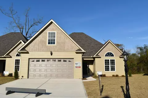 1011 Jackson Mill Dr, Middle Valley, TN 37343