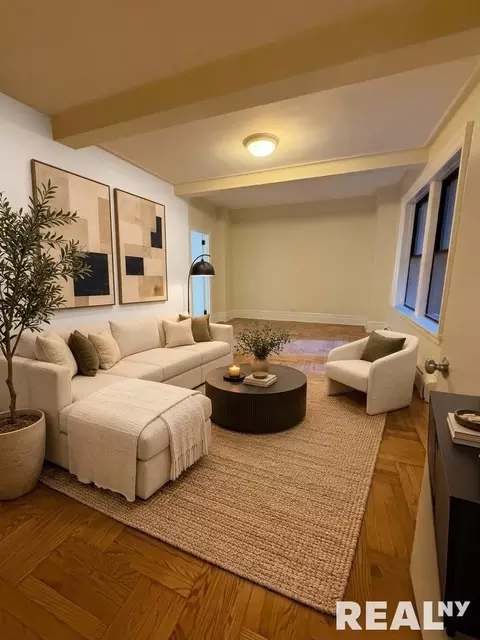 Undisclosed, New York, NY 10024