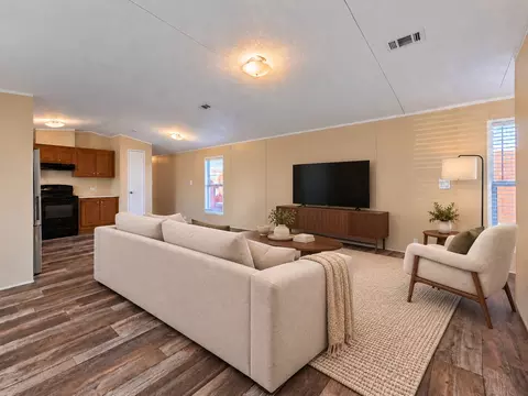 709 N Collins Fwy #200, Howe, TX 75459