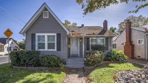 3574 D St, Sacramento, CA 95816