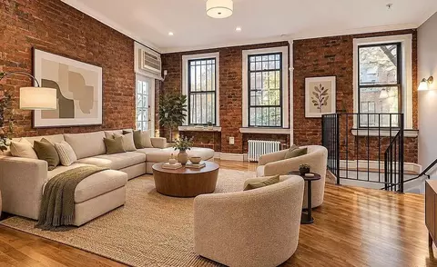 410 E 13th St #3B, New York, NY 10009