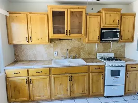 208 W Ventura St, Tucson, AZ 85705