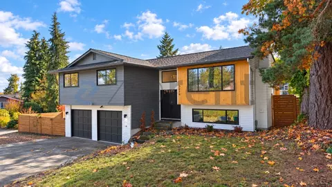 3214 152nd St SW, Lynnwood, WA 98087