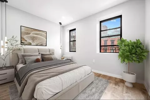 437 W 46th St #3FE, New York, NY 10036