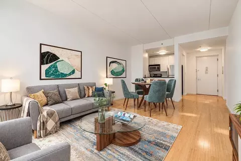 1955 1st Ave #206, New York, NY 10029