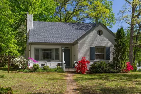 215 Cleveland Ave, Charlottesville, VA 22903