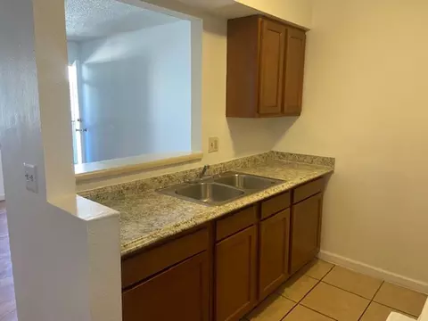 1006 W Main St, Mesa, AZ 85201