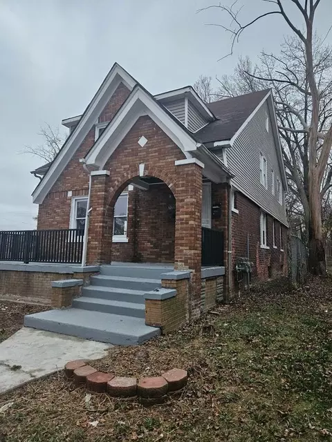 5211 Lakeview St, Detroit, MI 48213