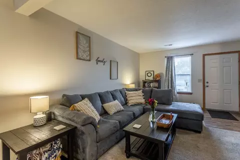3950 Cabot Dr, Springfield, OH 45503 photo 12