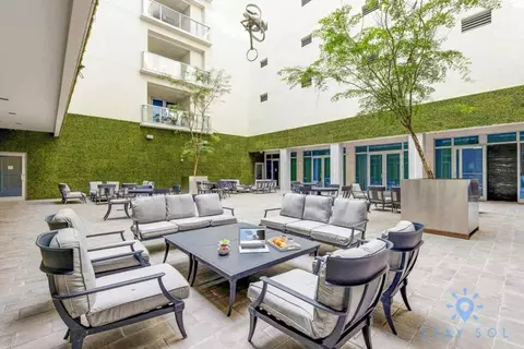 N Ocean Dr, Hollywood, FL 33019 photo 31