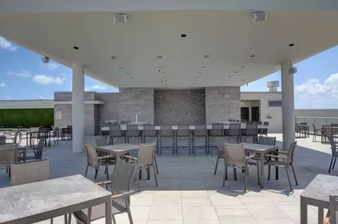 N Ocean Dr, Hollywood, FL 33019 photo 82
