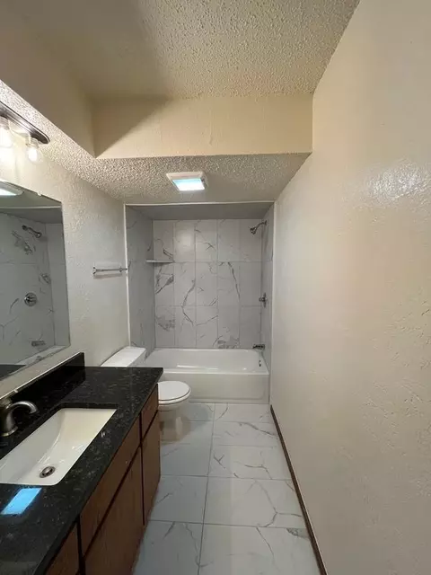 233 Chalmette Dr, Norman, OK 73071