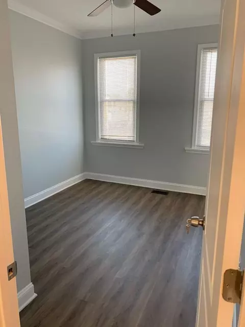 4626 Reisterstown Rd, Baltimore, MD 21215 photo 2