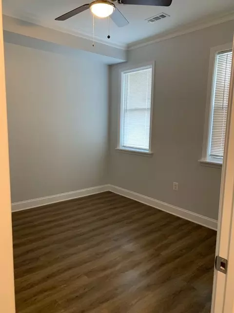 4626 Reisterstown Rd, Baltimore, MD 21215 photo 6