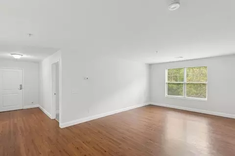 95 Filley St, Bloomfield, CT 06002 photo 14