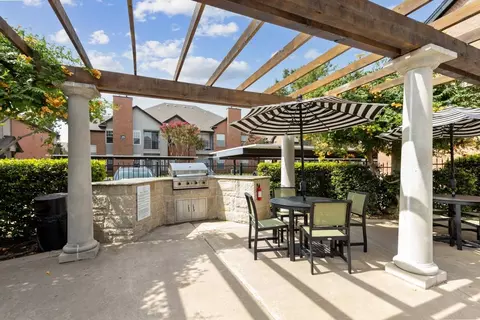 6201 Chapel Hill Blvd, Plano, TX 75093