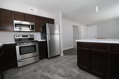 1133 Park Ave, Omaha, NE 68105