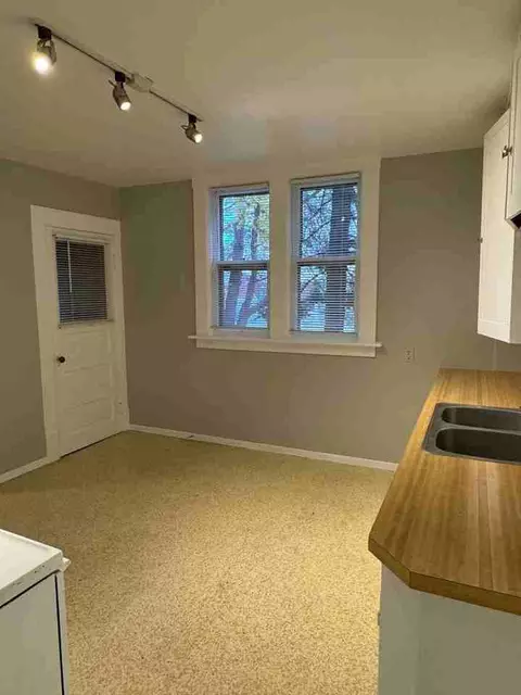 104 S Palouse St, Walla Walla, WA 99362 photo 3