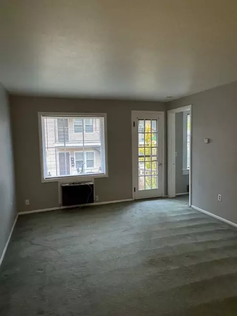 104 S Palouse St, Walla Walla, WA 99362 photo 2